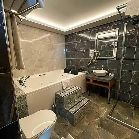 Hotel Sign Of Taksim 4*